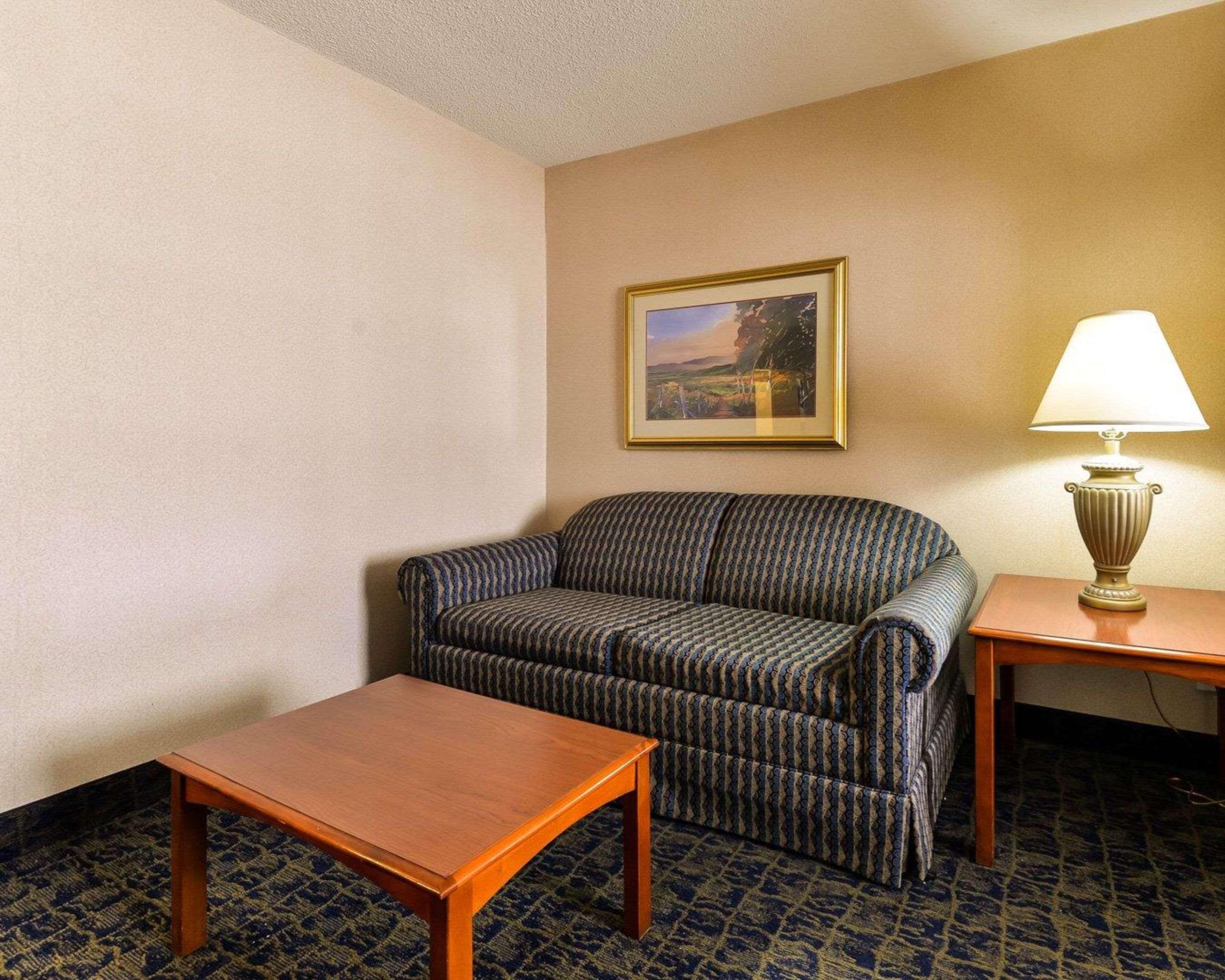 Quality Inn Spring Mills - Martinsburg North Esterno foto