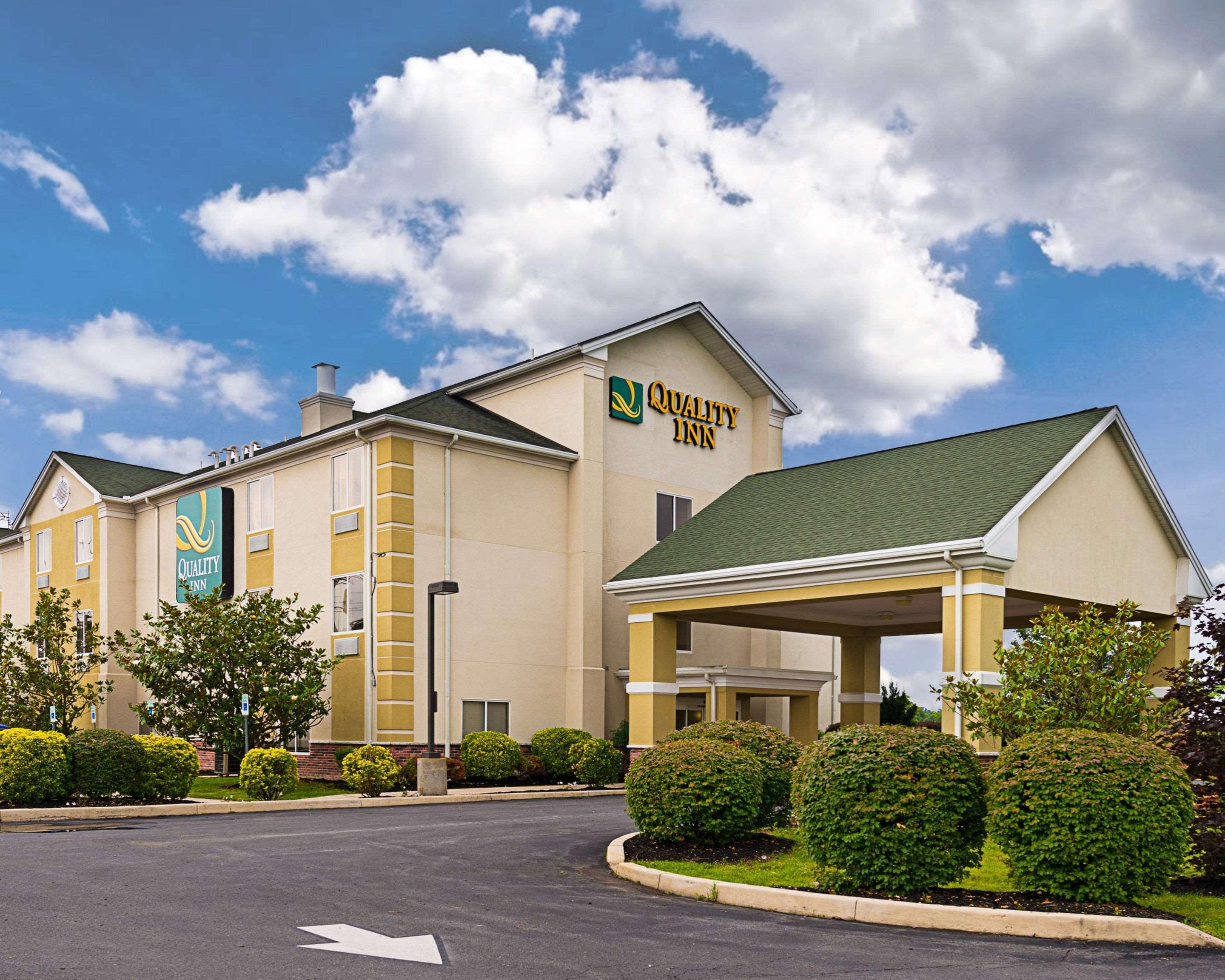Quality Inn Spring Mills - Martinsburg North Esterno foto
