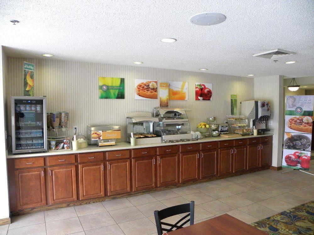 Quality Inn Spring Mills - Martinsburg North Esterno foto